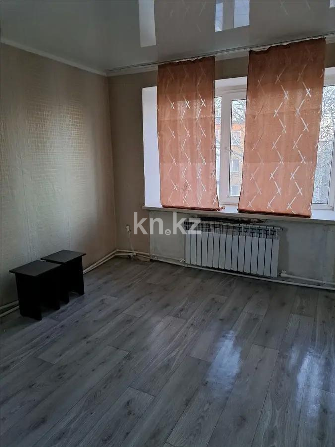 Продажа 1-комнатной квартиры, 31 м², мкр-н 12, дом  5 в Караганде