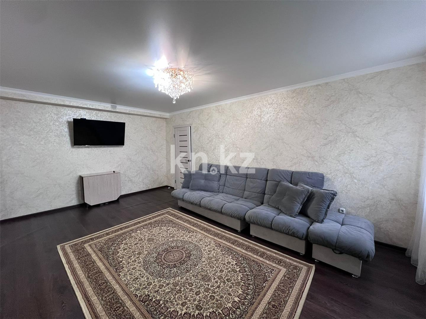 Продажа 3-комнатной квартиры, 82 м², ул. Ермекова, дом  106/6 в Караганде - фото 2