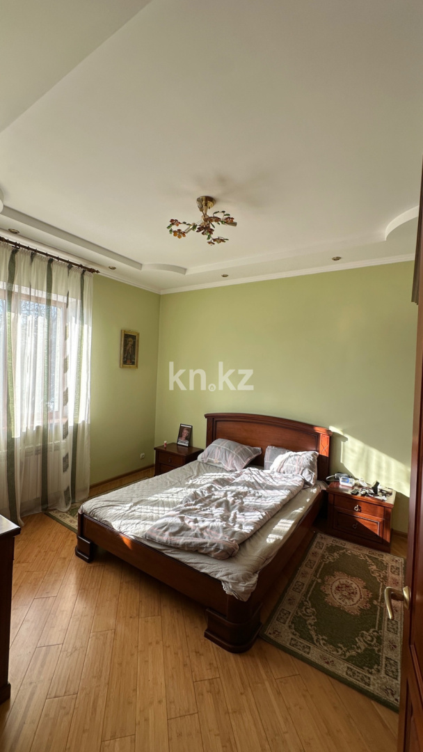 Продажа 4-комнатного дома, 215.5 м² в Алматы - фото 19