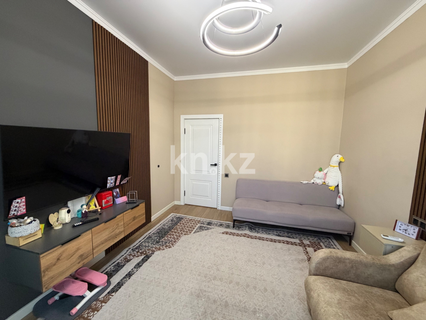 Продажа 1-комнатной квартиры, 45 м² в Алматы - фото 2