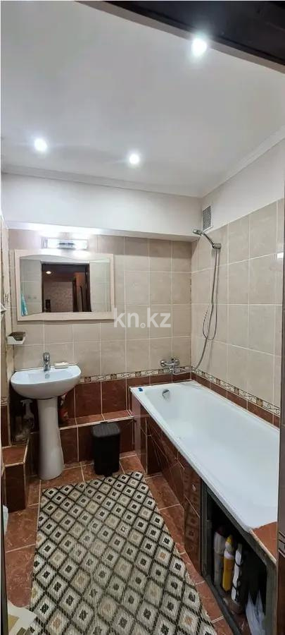 Продажа 2-комнатной квартиры, 64.5 м² в Алматы - фото 4