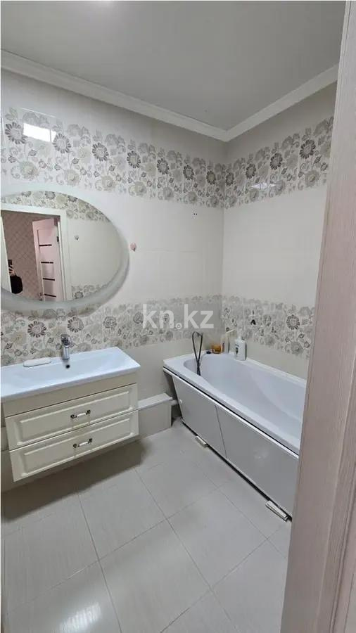 Продажа 2-комнатной квартиры, 69 м², ул. Иманбаевой, дом  10а в Астане - фото 3