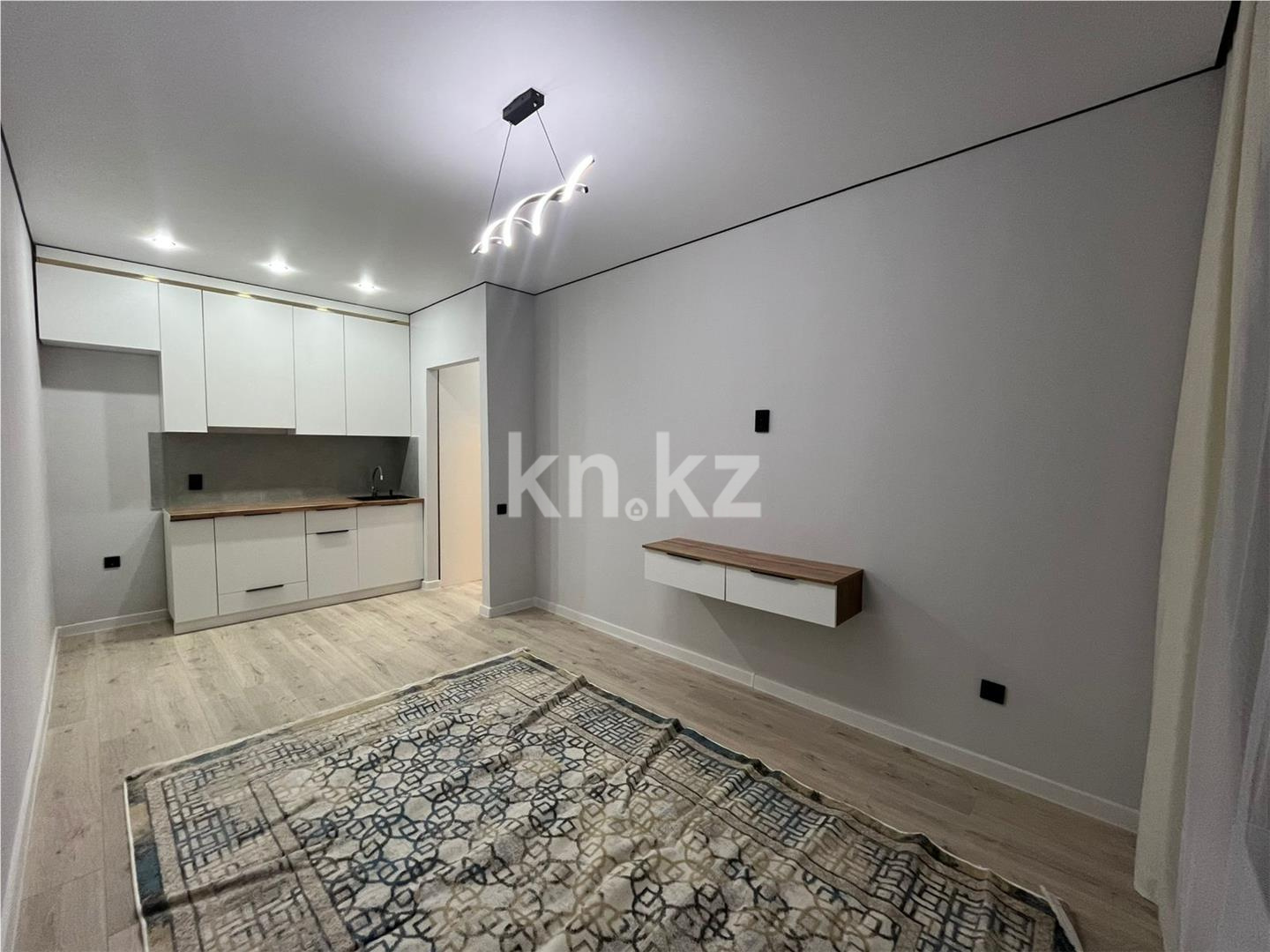 Продажа 2-комнатной квартиры, 37 м², ул. Нажимеденова в Астане