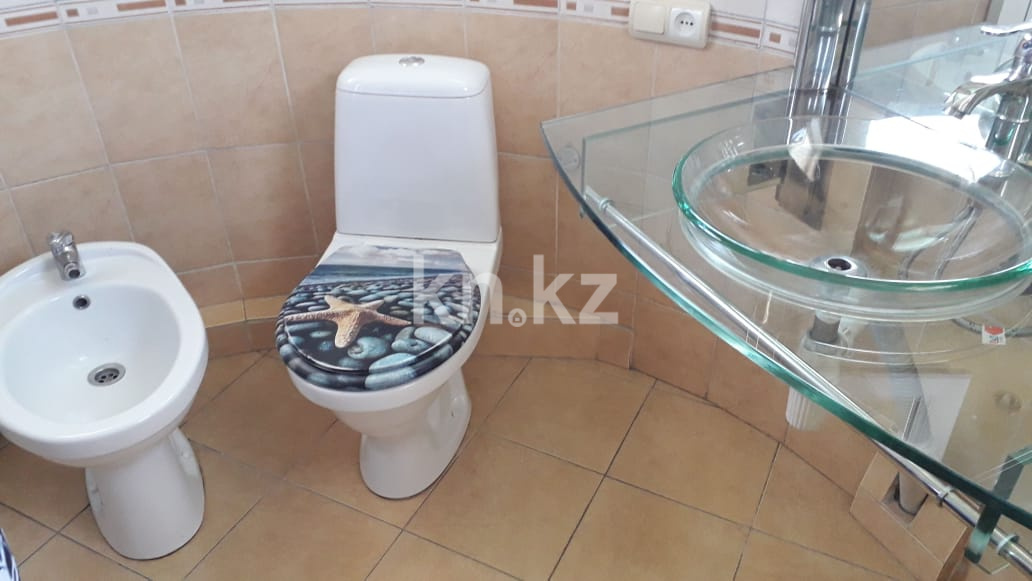 Аренда 3-комнатного дома, 90 м² в Алматы - фото 14