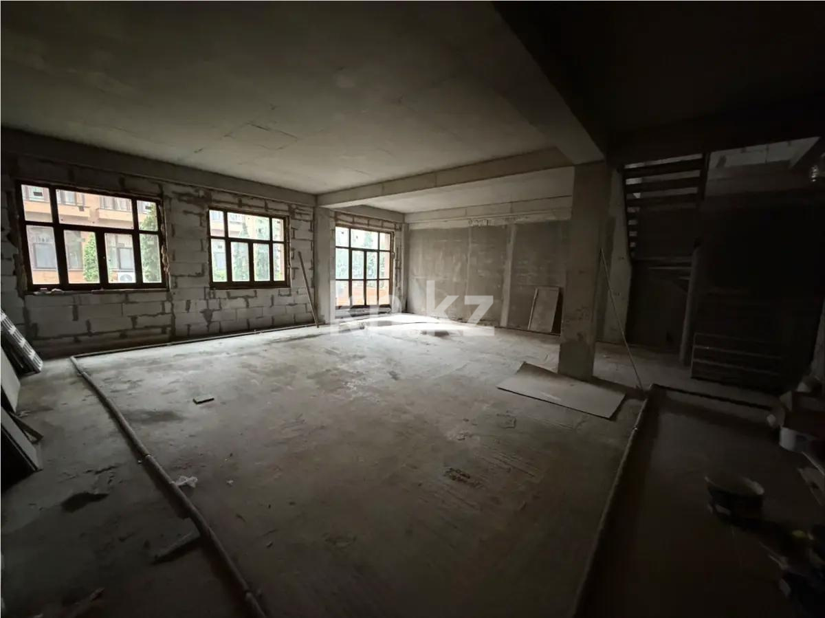 Продажа 4-комнатной квартиры, 168 м² в Алматы