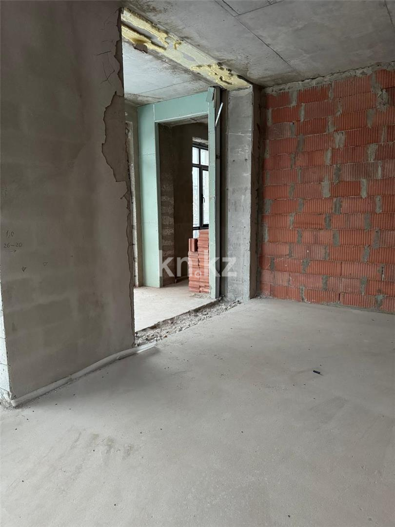 Продажа 3-комнатной квартиры, 107 м², ул. Мичурина в Караганде - фото 13