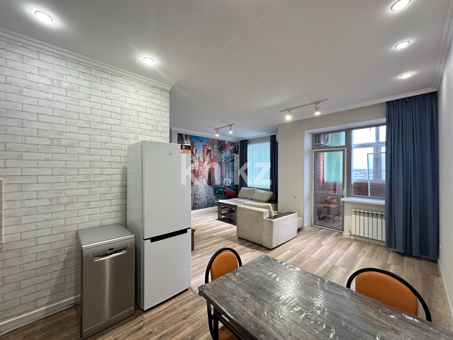 Продажа 2-комнатной квартиры, 56.8 м² в Караганде - фото 7