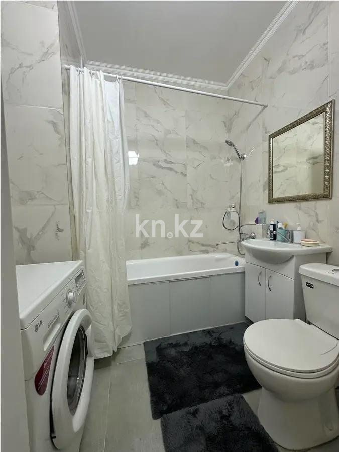 Продажа 1-комнатной квартиры, 35 м², ул. Есенова, дом  9 в Алматы - фото 3