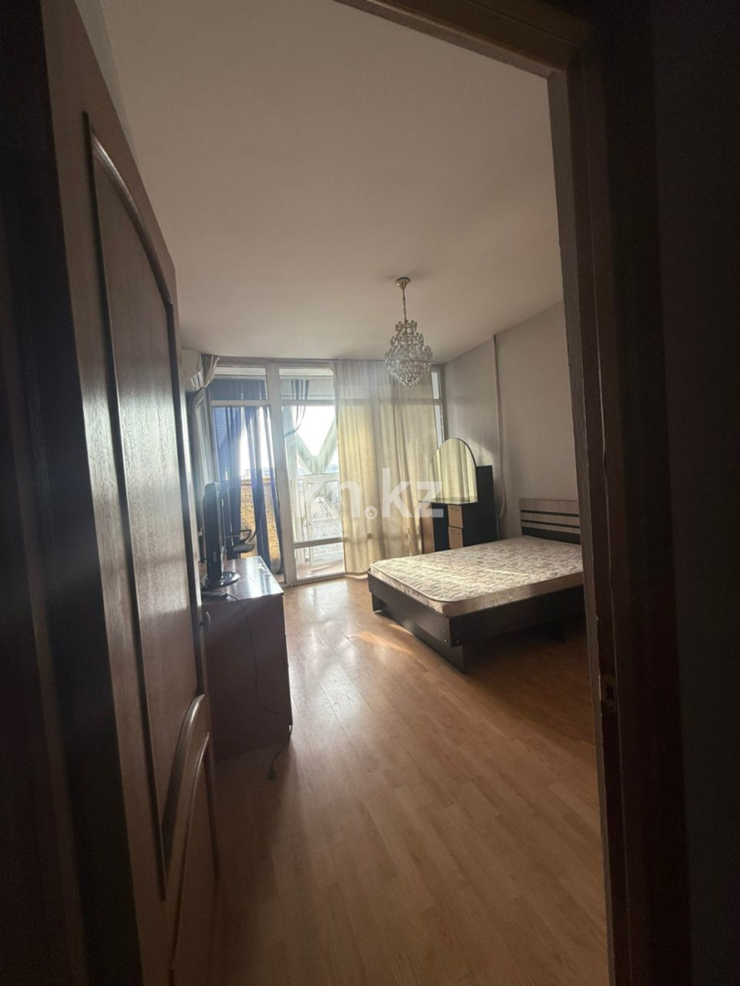 Продажа 2-комнатной квартиры, 63 м², пр. Назарбаева в Алматы - фото 10