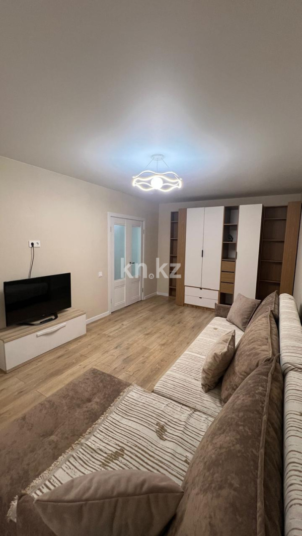 Аренда 1-комнатной квартиры, 40 м², ул. Бейбарыс Султан, дом  31 в Астане - фото 4