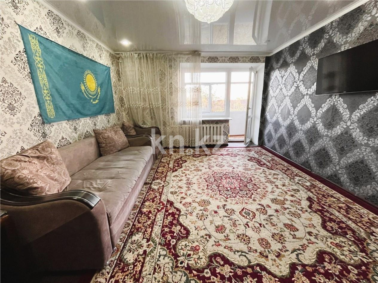 Продажа 4-комнатной квартиры, 75 м², пр. Республики, дом  18 в Караганде