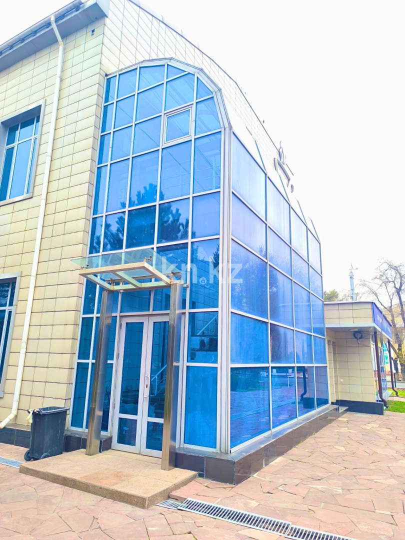 Аренда , 79 м², Сейфуллина, дом  14 в Алматы