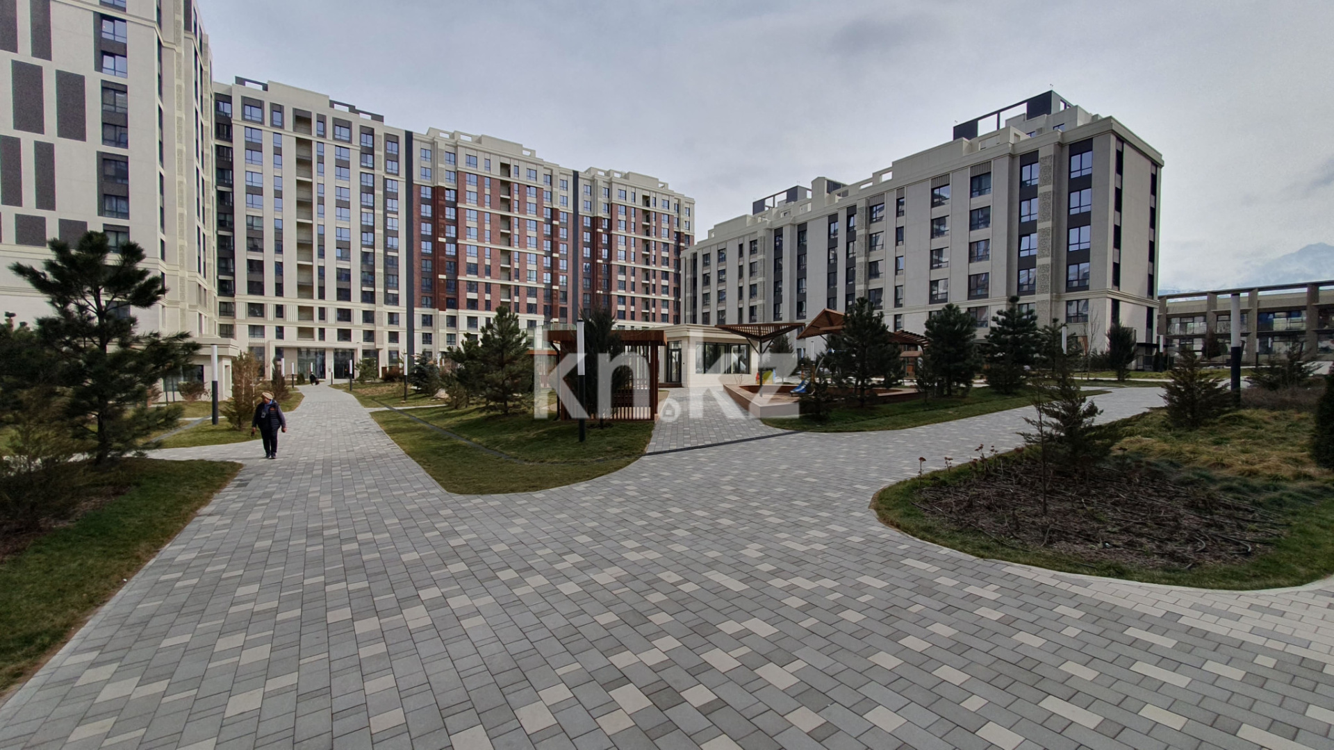 Продажа 2-комнатной квартиры, 70 м², ул. Розыбакиева, дом  343 в Алматы - фото 23