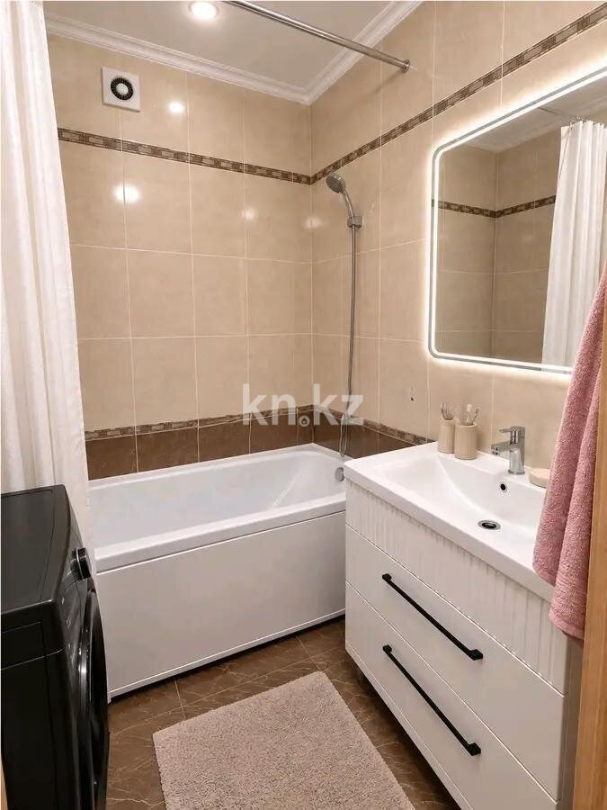 Продажа 3-комнатной квартиры, 70.1 м² в Астане - фото 4