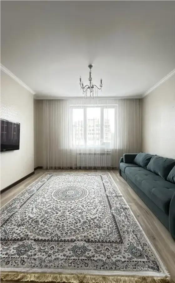 Продажа 1-комнатной квартиры, 72.4 м² в Астане - фото 2