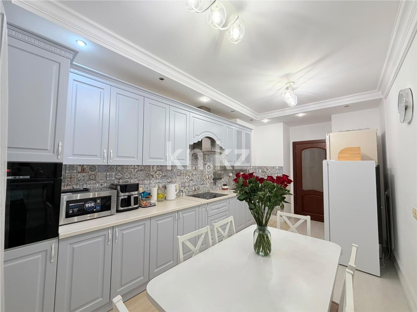 Продажа 4-комнатной квартиры, 105 м² в Астане - фото 10