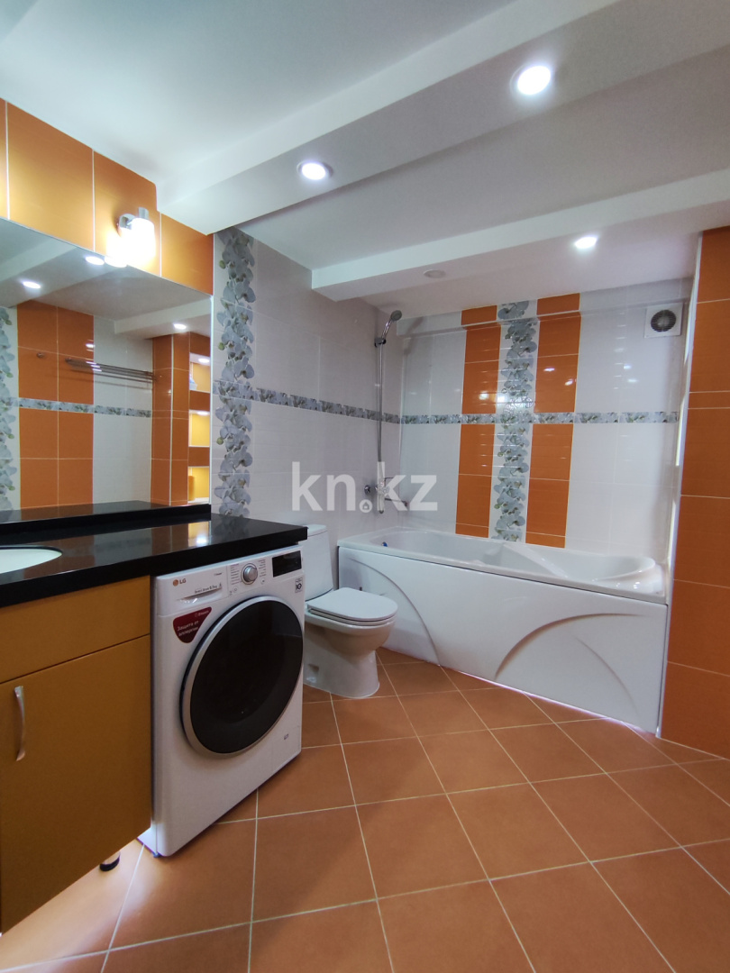 Продажа 5-комнатной квартиры, 165.5 м² в Астане - фото 15