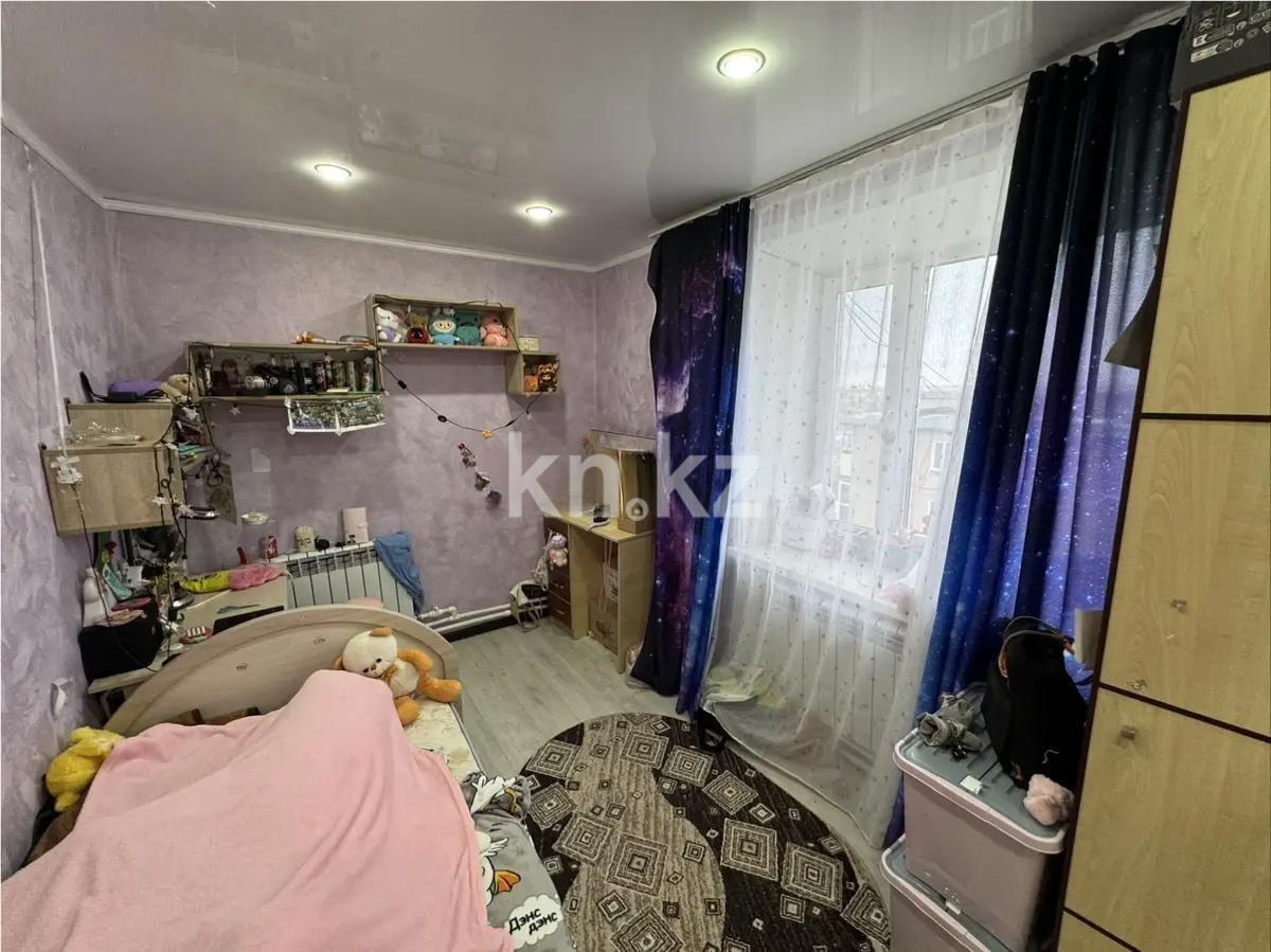 Продажа 3-комнатной квартиры, 54 м², пр. Абая, дом  69 в Шахтинске - фото 3