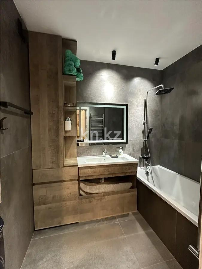 Продажа 3-комнатной квартиры, 84.5 м² в Алматы - фото 4