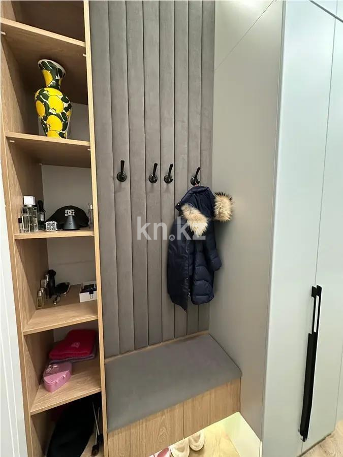 Продажа 3-комнатной квартиры, 70.6 м², пр. Абая, дом  109/7 в Алматы - фото 8