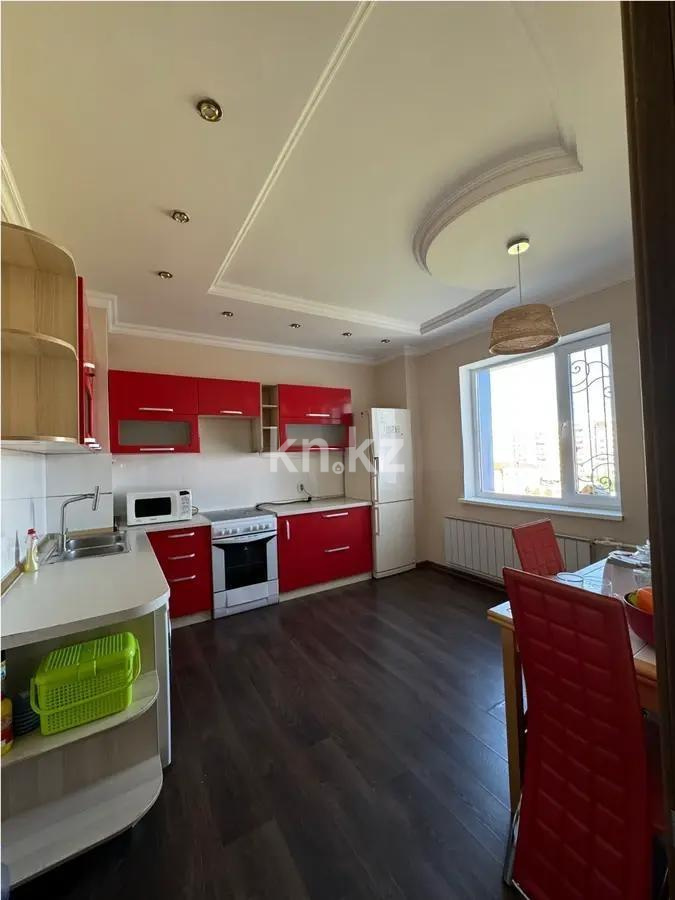 Продажа 3-комнатной квартиры, 81 м², ул. Сарыарка, дом  31 в Караганде - фото 4