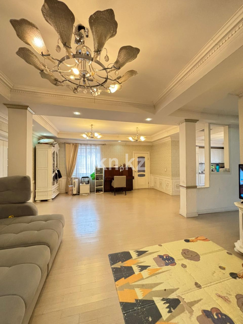 Продажа 7-комнатного дома, 276.6 м² в Астане - фото 8