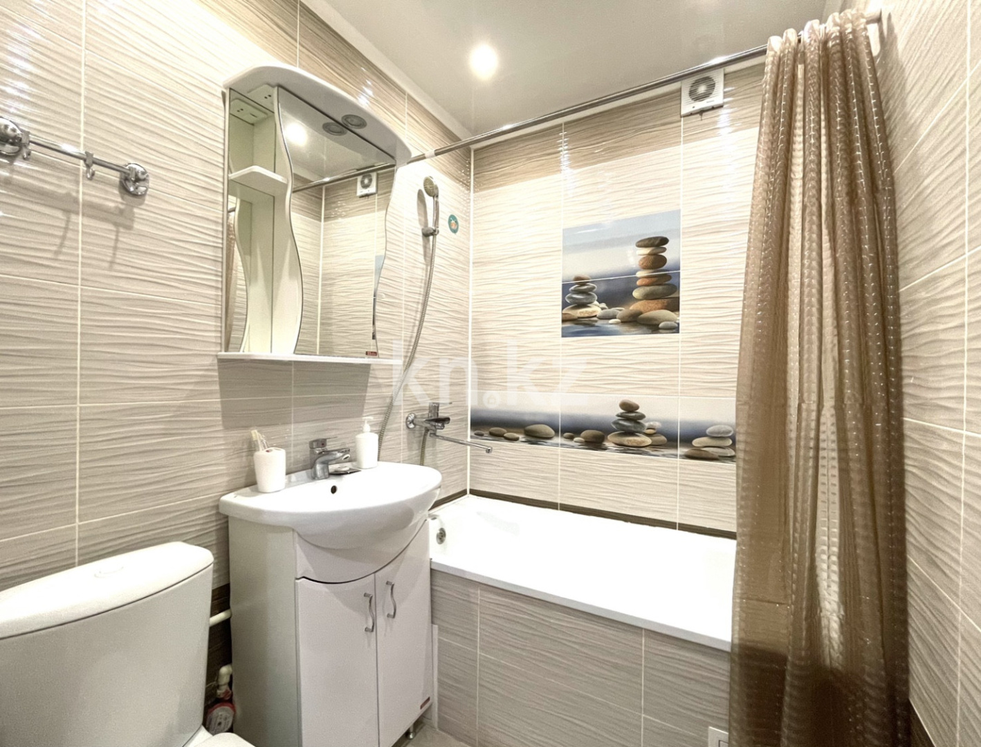 Аренда 1-комнатной квартиры посуточно, 1 м², ул. Букетова, дом  18 в Петропавловске - фото 8