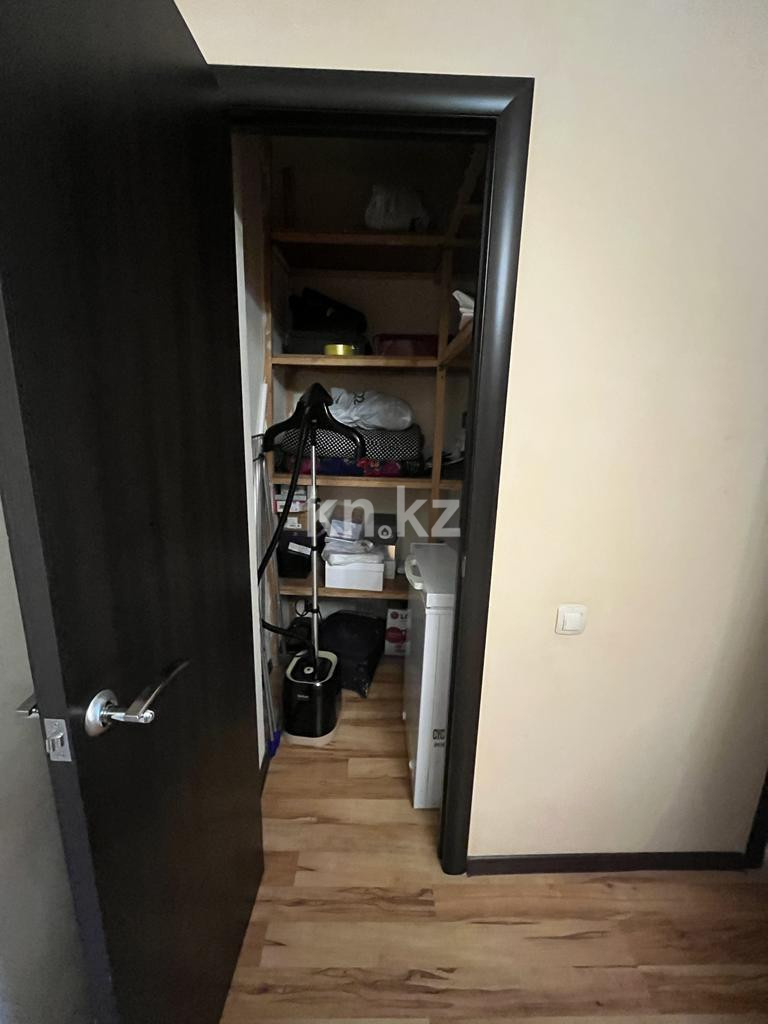 Продажа 2-комнатной квартиры, 65 м², пр. Шахтеров в Караганде - фото 12