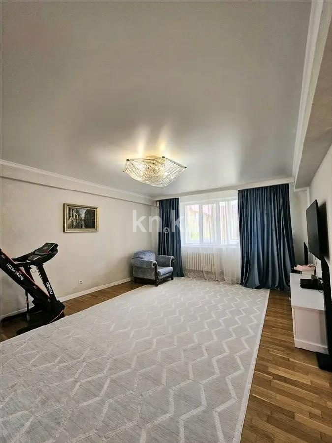 Продажа 4-комнатной квартиры, 129.8 м² в Алматы