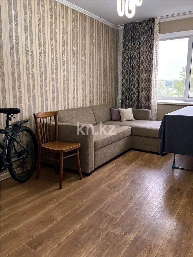 Продажа 4-комнатной квартиры, 75 м² в Караганде