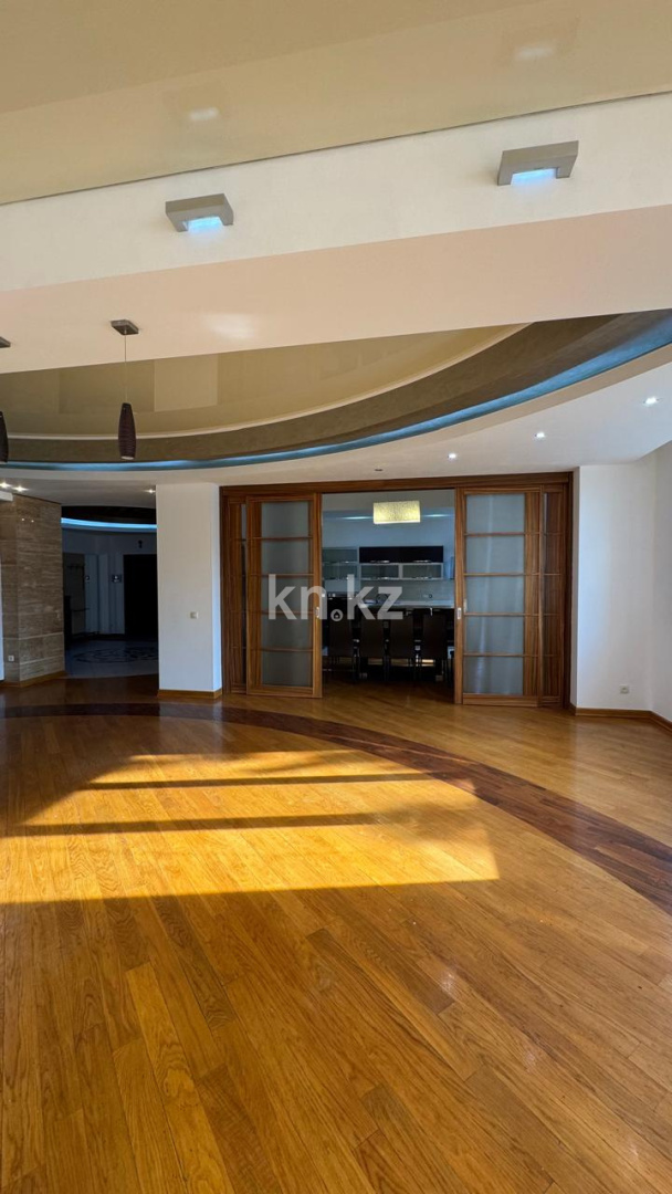 Продажа 4-комнатной квартиры, 252 м², ул. Шукшина в Алматы - фото 12