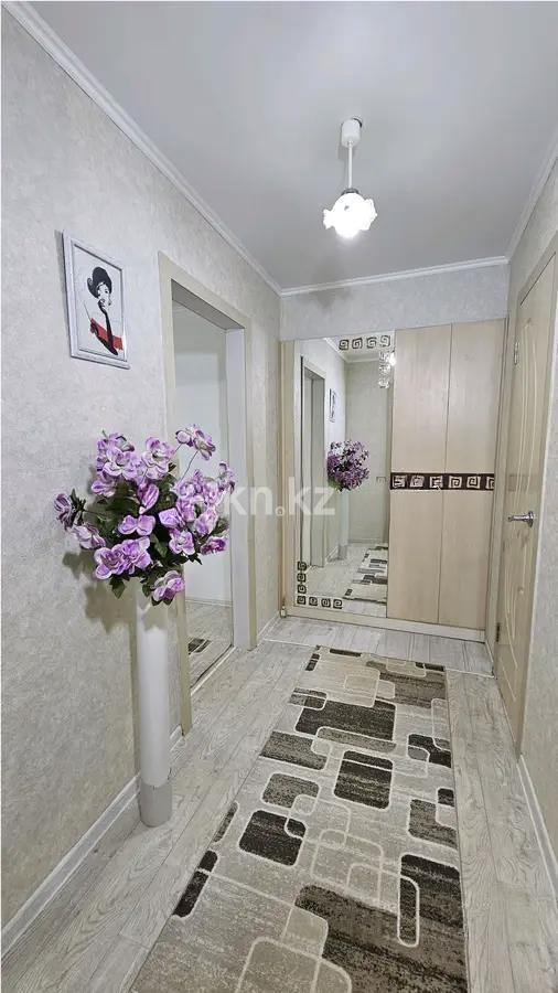 Продажа 2-комнатной квартиры, 54 м², 6-й мкр., дом  70 в Темиртау - фото 3