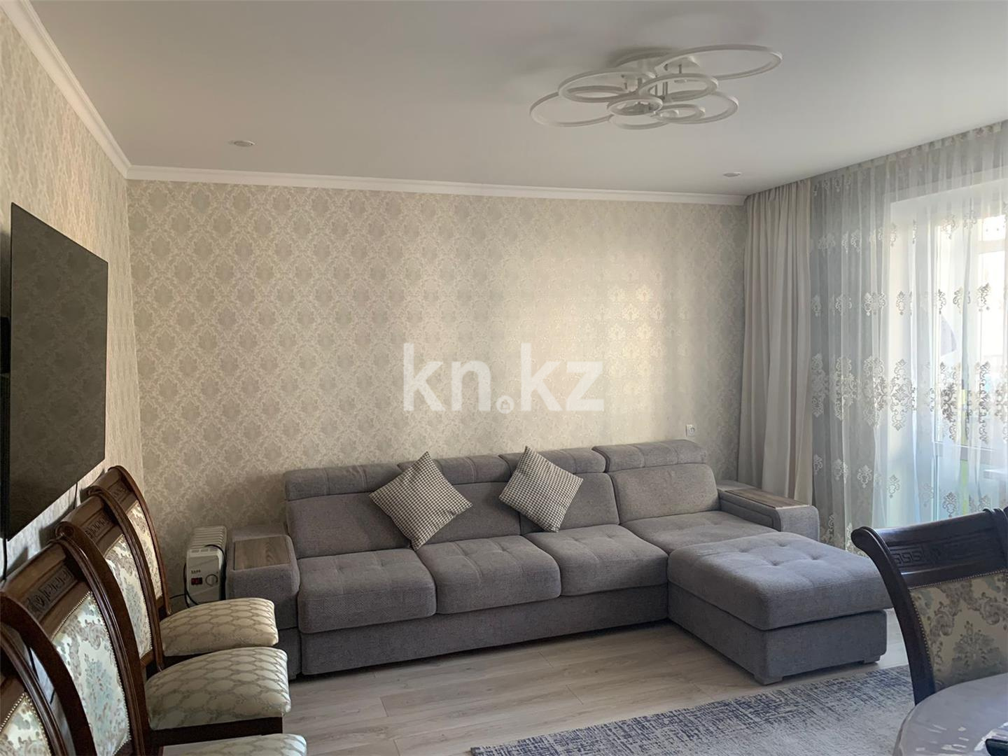 Продажа 3-комнатной квартиры, 63 м², мкр-н Восток-3, дом  17 в Караганде