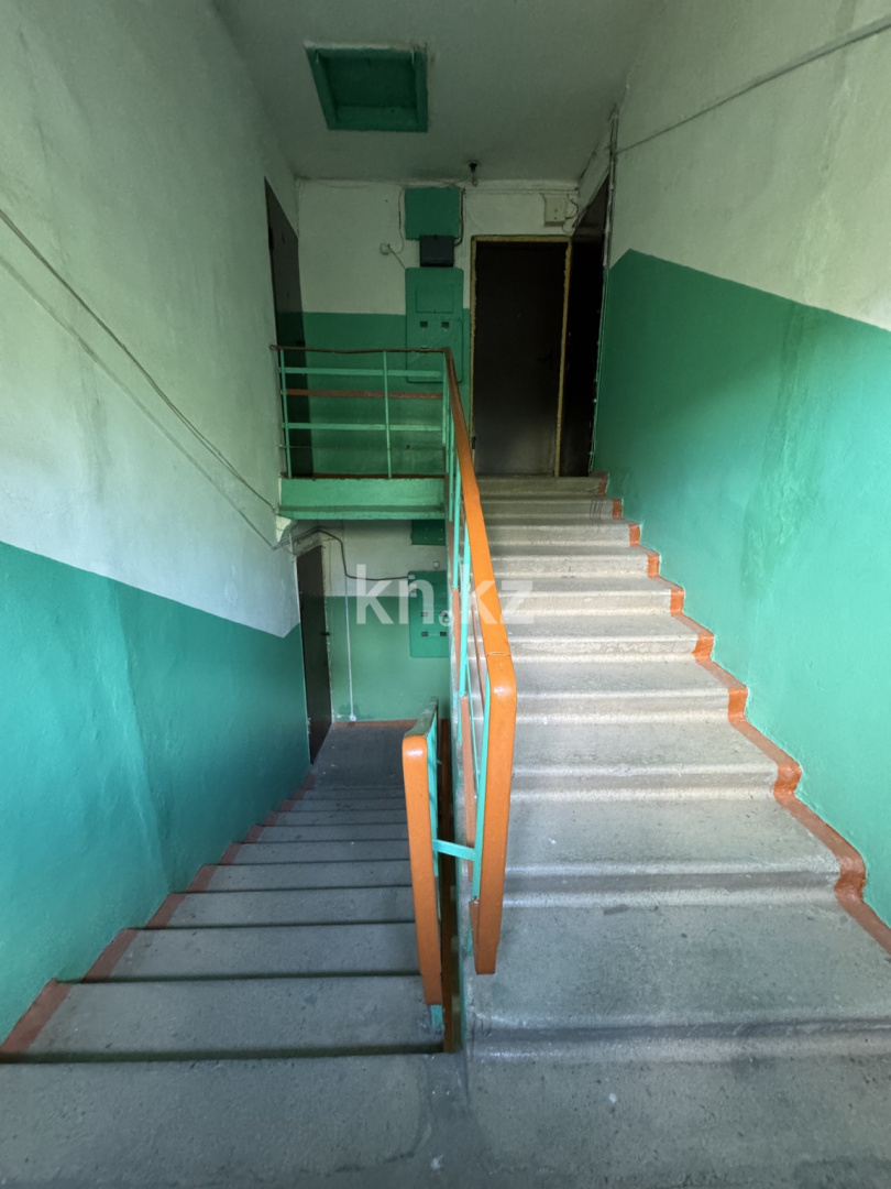 Продажа 2-комнатной квартиры, 44 м², 19 мкр., дом  73 в Караганде - фото 14