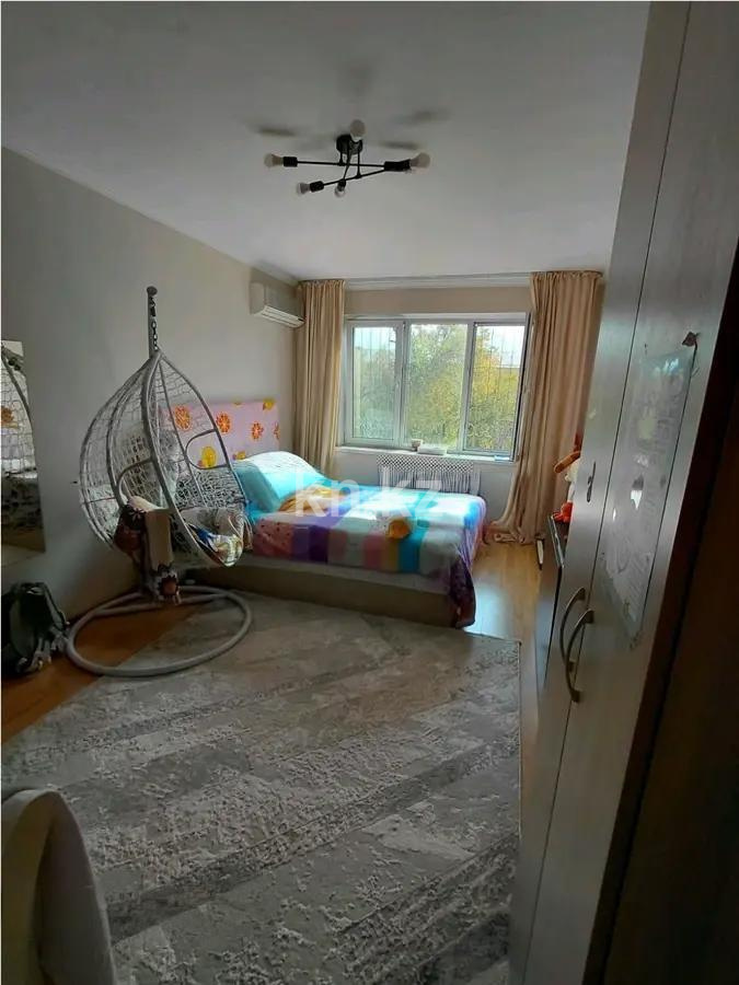 Продажа 3-комнатной квартиры, 65 м², ул. Карасай батыра, дом  221 в Алматы - фото 2