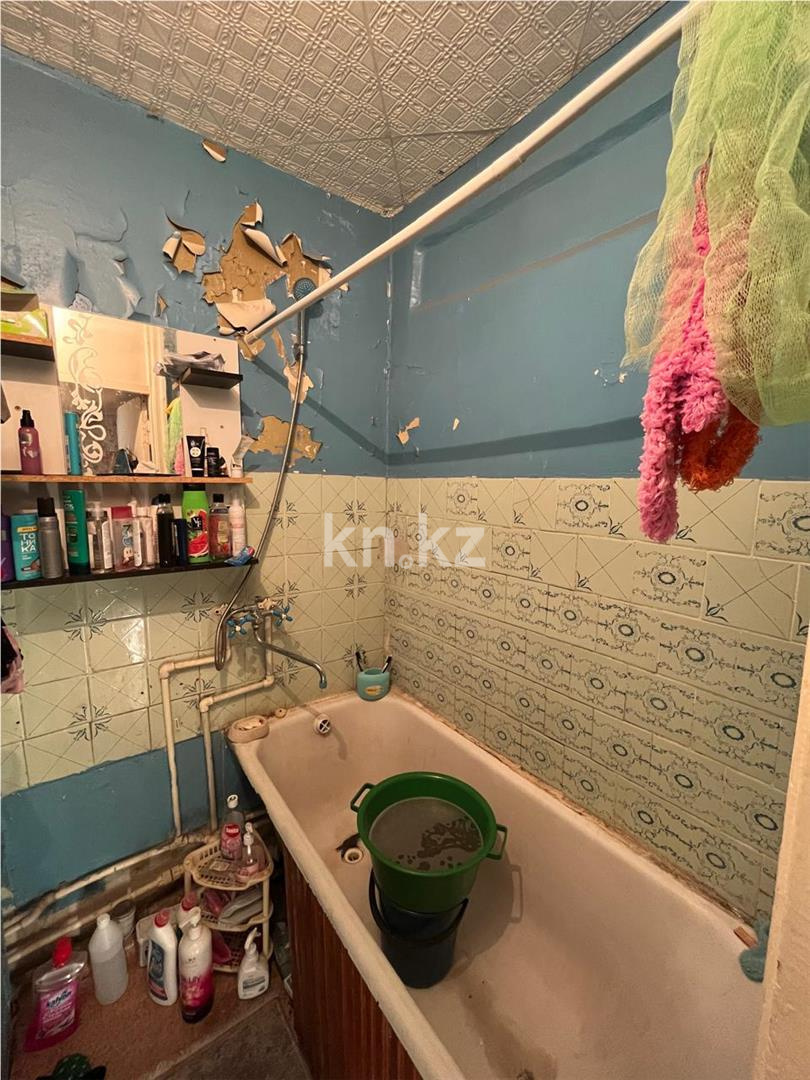 Продажа 2-комнатной квартиры, 47 м², мкр-н 15 в Караганде - фото 7