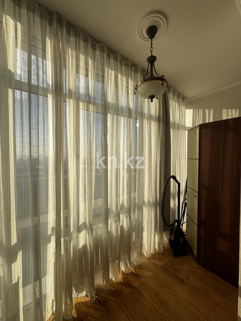 Продажа 1-комнатной квартиры, 65.4 м², ул. Шевченко в Алматы - фото 15