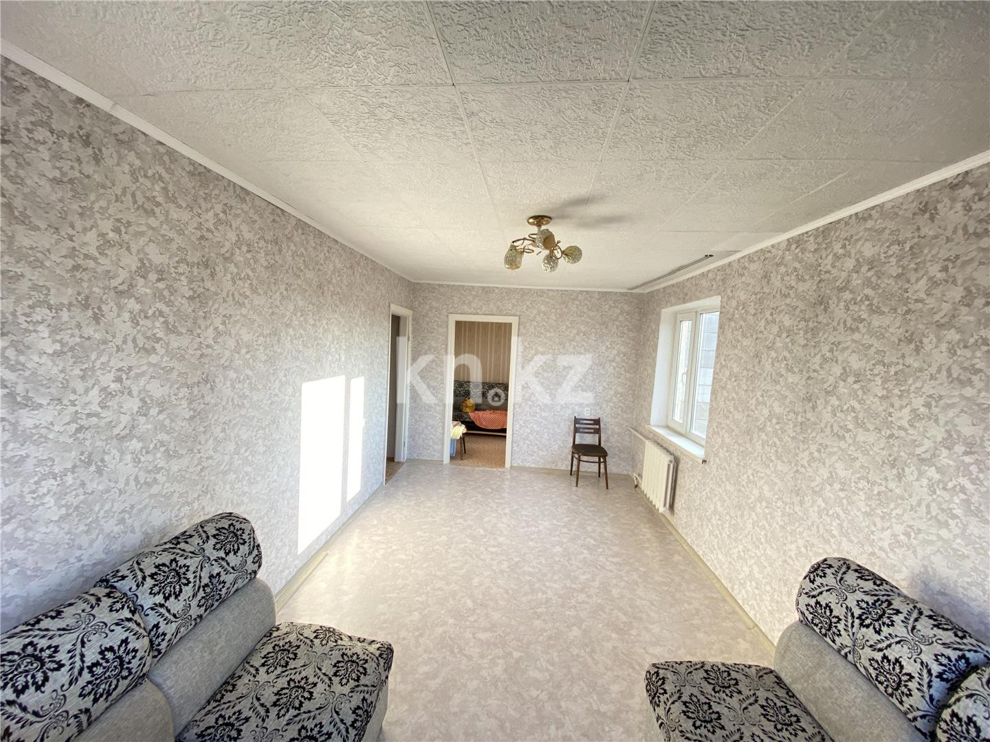 Продажа 3-комнатной квартиры, 54 м², 22-й мкр. в Караганде - фото 3