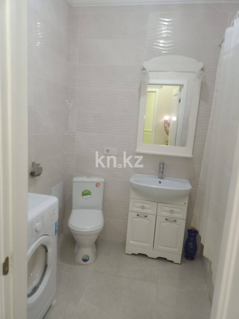 Аренда 1-комнатной квартиры, 38 м², ул. Бухар жырау, дом  36 в Астане - фото 7