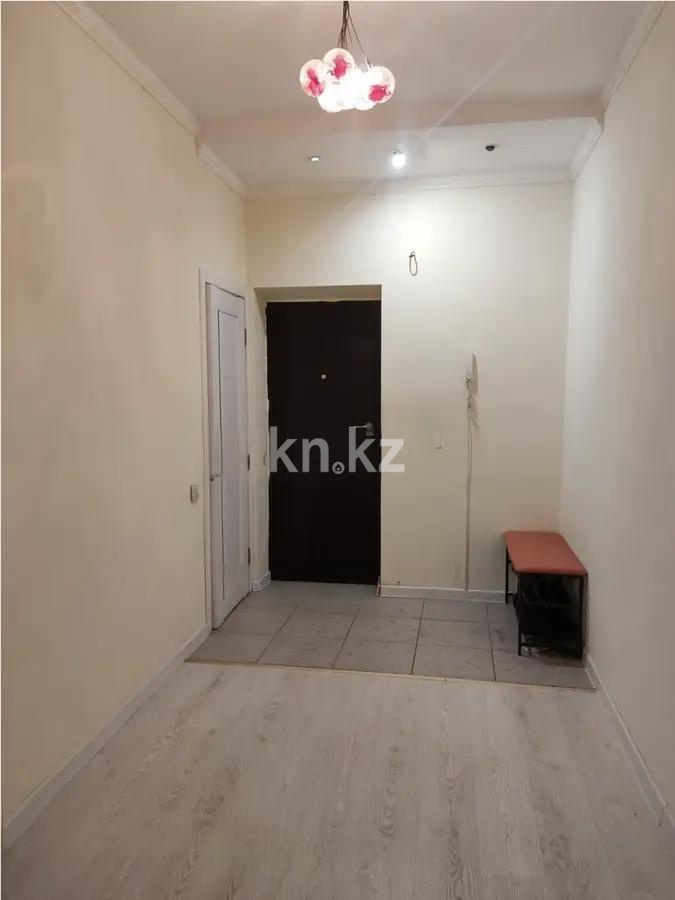 Продажа 2-комнатной квартиры, 67.4 м² в Астане - фото 4