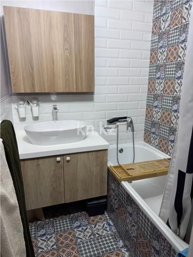 Продажа 2-комнатной квартиры, 58 м², ул. Куйши Дина, дом  25/1 в Астане - фото 4