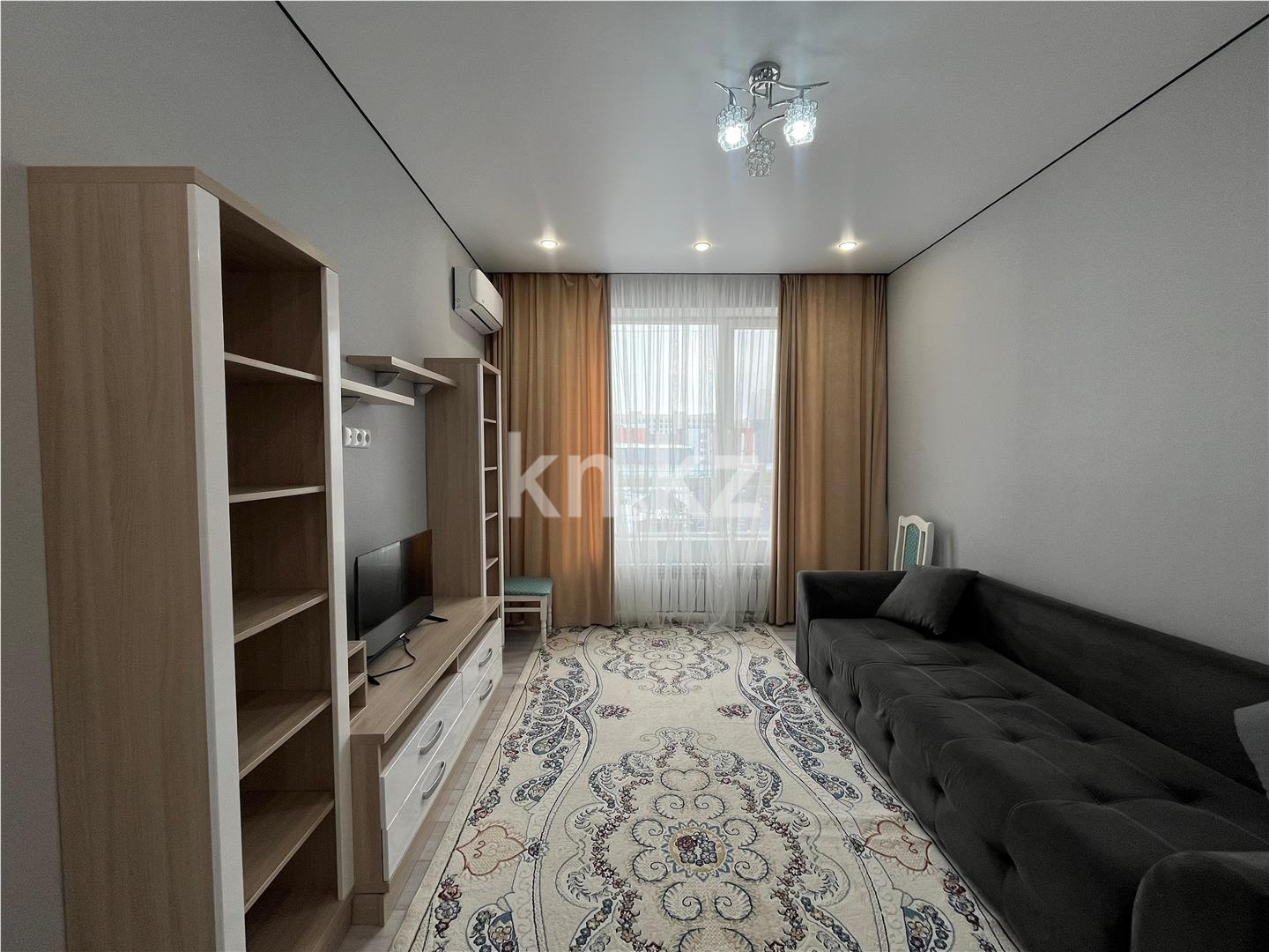 Продажа 1-комнатной квартиры, 42.2 м² в Астане - фото 2