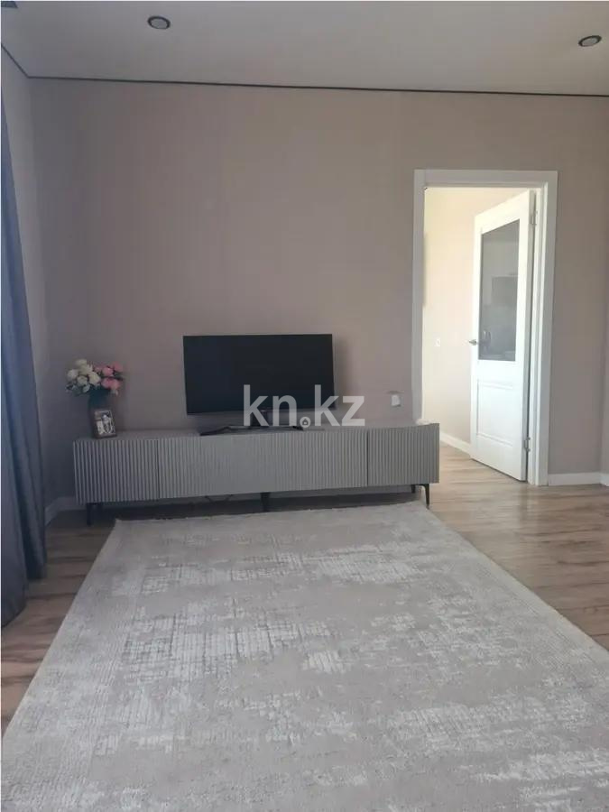 Продажа 1-комнатной квартиры, 43 м² в Астане
