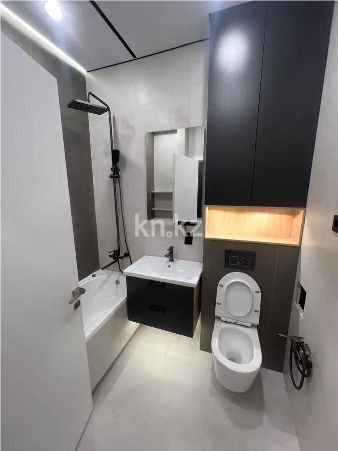 Продажа 1-комнатной квартиры, 40 м² в Алматы - фото 3