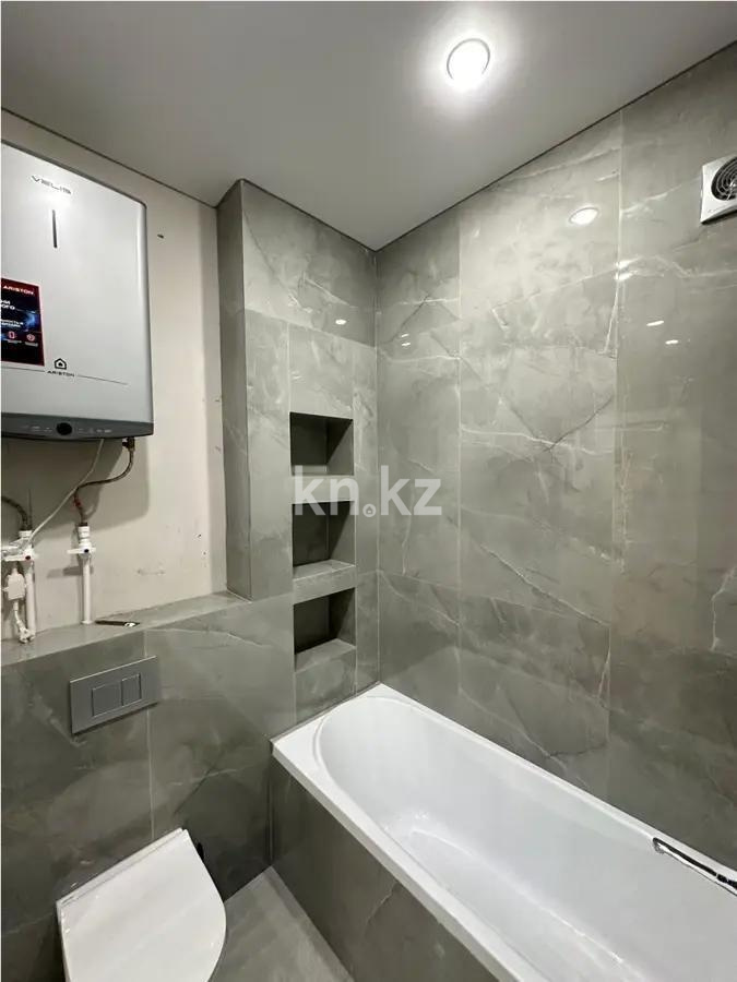 Продажа 2-комнатной квартиры, 76 м² в Караганде - фото 4