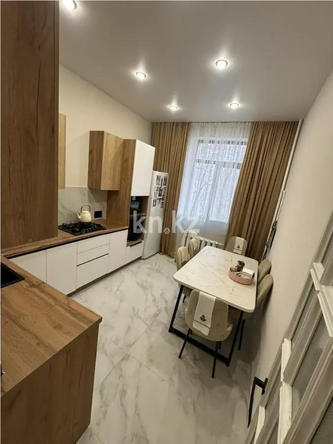 Продажа 2-комнатной квартиры, 58.2 м², пр. Абылай хана, дом  113 в Алматы - фото 3