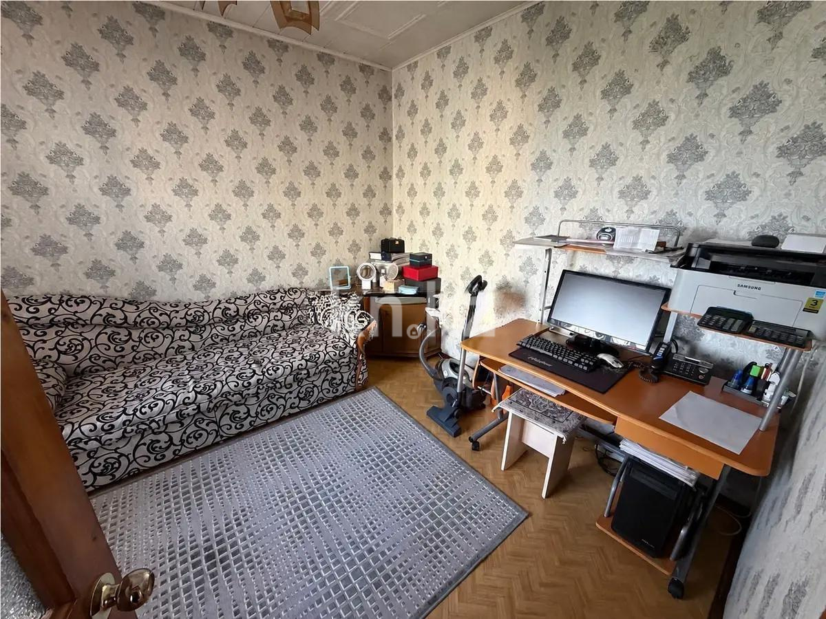Продажа 4-комнатной квартиры, 95 м² в Караганде - фото 3