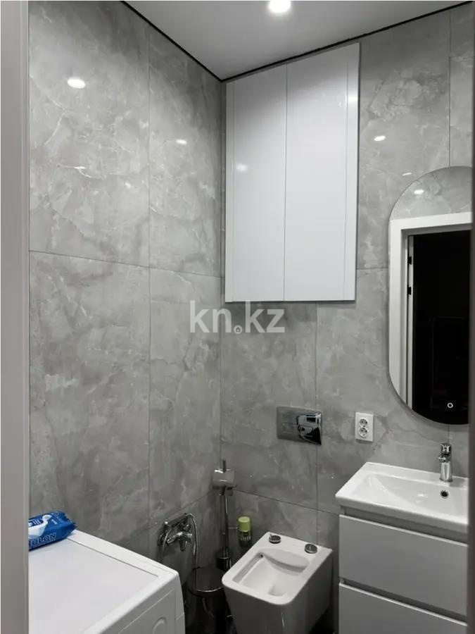 Продажа 1-комнатной квартиры, 44 м², ул. Букетова, дом  3/3 в Караганде - фото 4