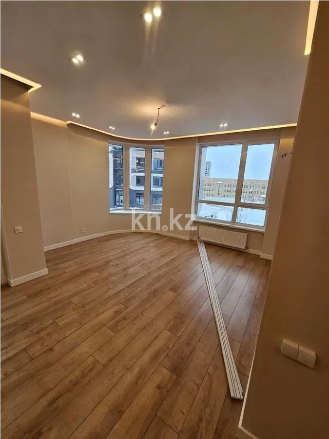 Продажа 2-комнатной квартиры, 52 м², пр. Мангилик Ел, дом  61 в Астане