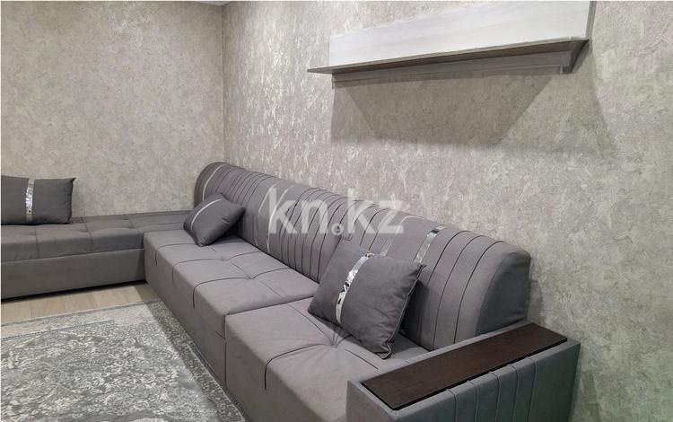 Продажа 4-комнатной квартиры, 85 м², ул. Геологов, дом  8 в Алматы